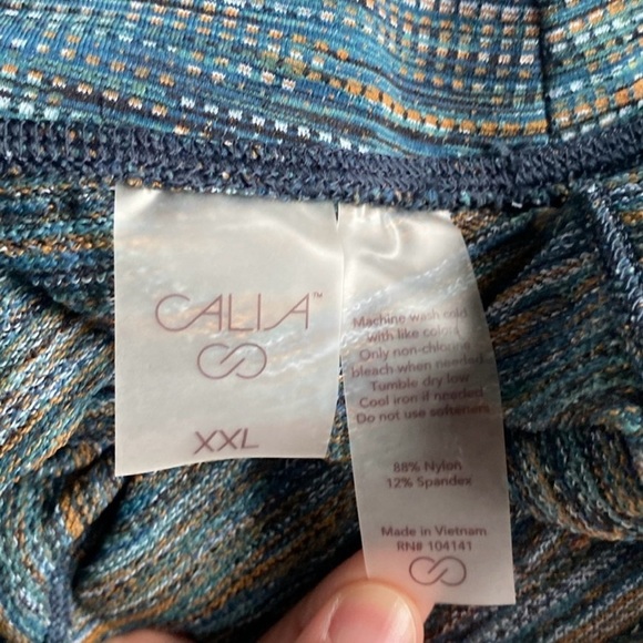 CALIA Essential Collection Ultra High Rise 7/8 Leggings- Women’s XXL - Picture 8 of 9